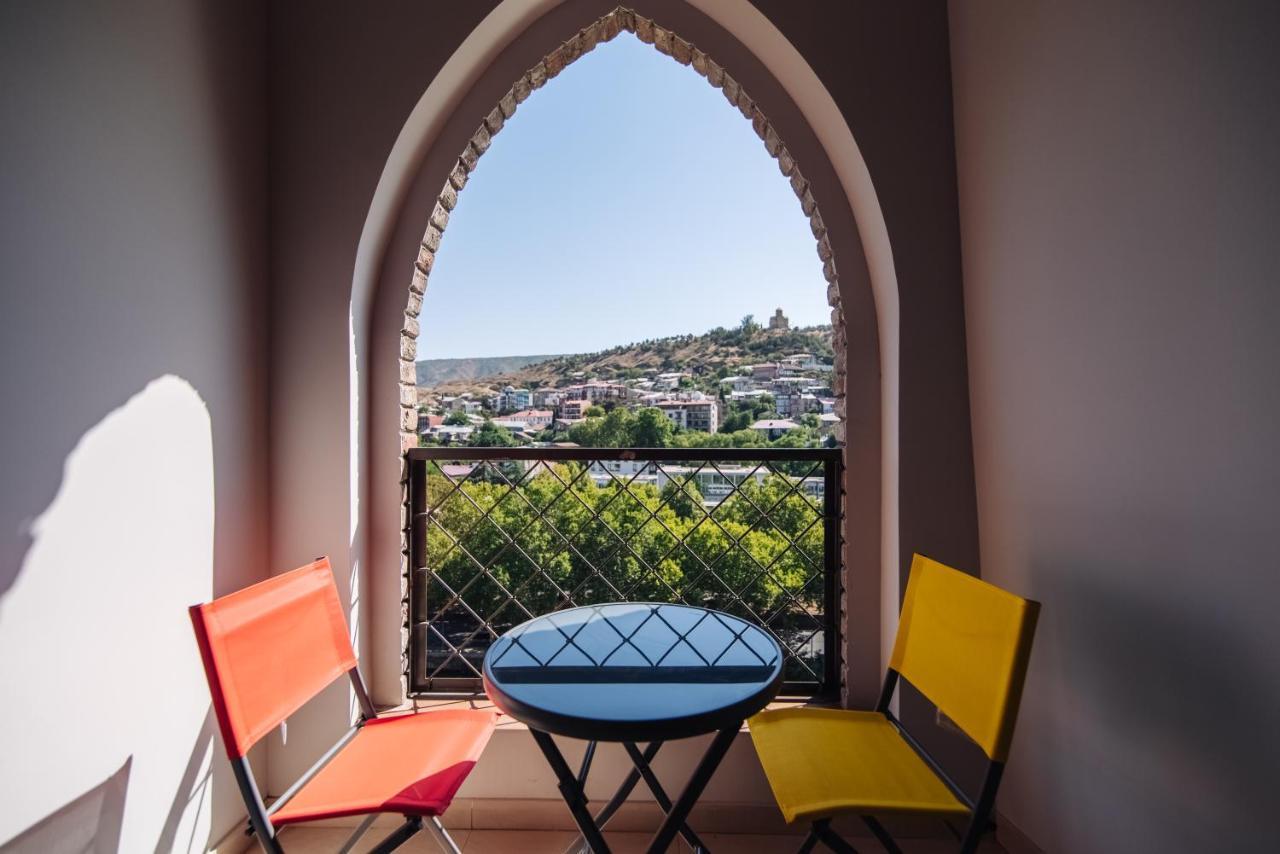 Wine Rock Hotel Tbilisi Ngoại thất bức ảnh